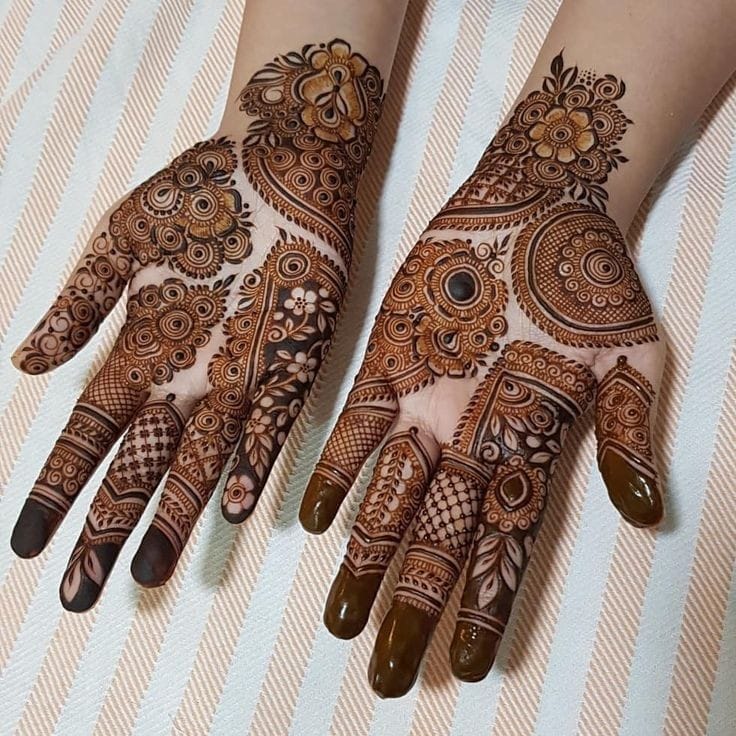 Golo Mehndi Art 